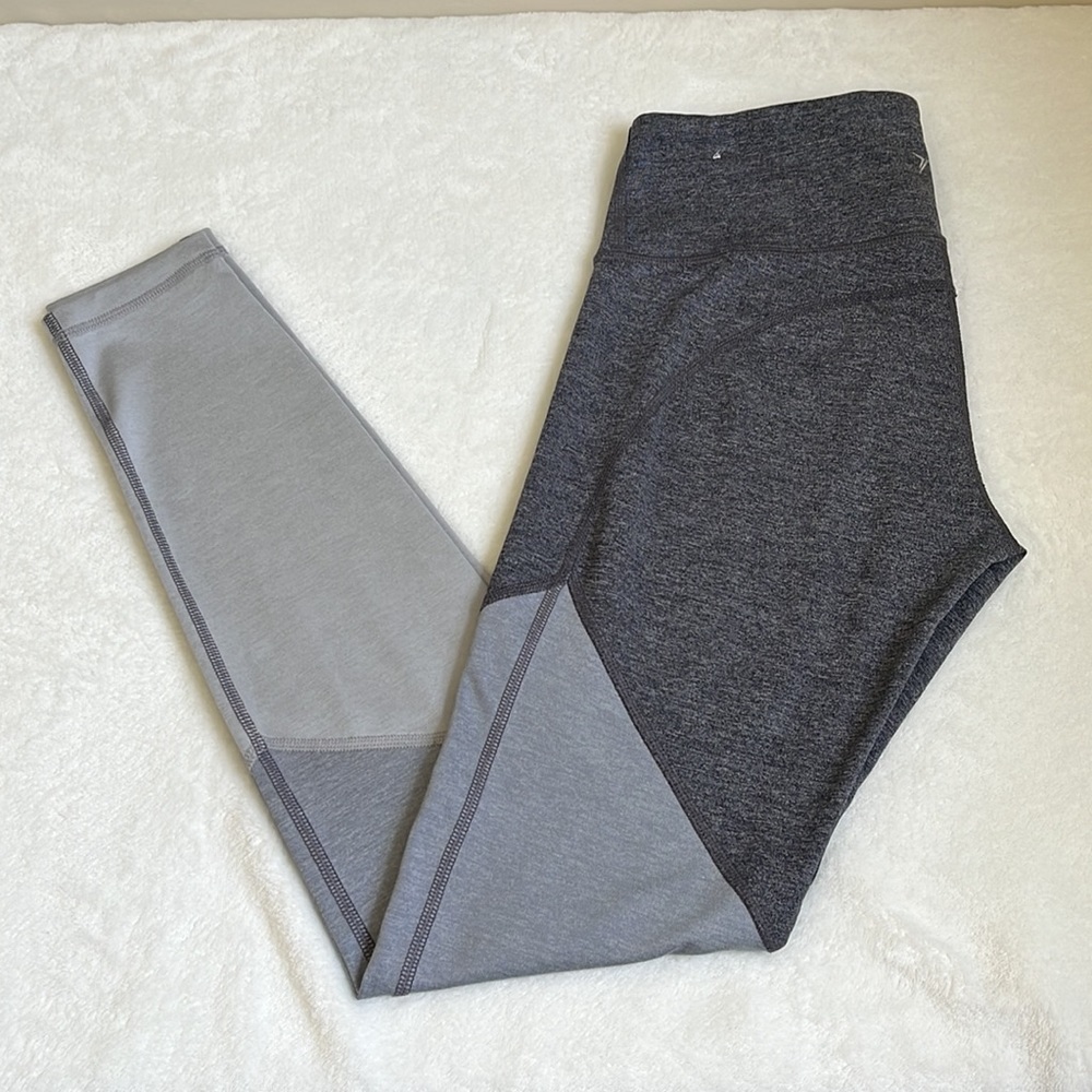 Old Navy Active Women’s Fitted Leggings Size Small